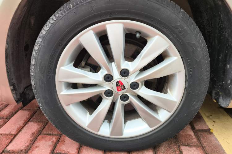 Used Roewe 360 2016 1.5L Manual Smart Screen Version
