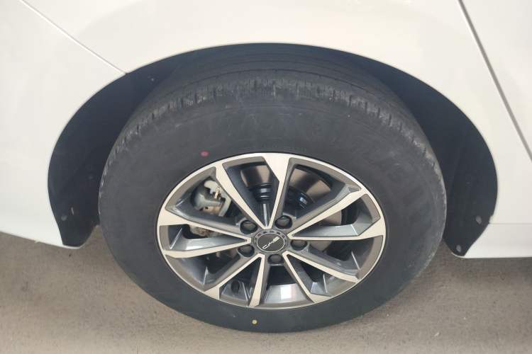 Used BYD Destroyer 05 2024 HONOR Edition DM-i 55KM Luxury Model