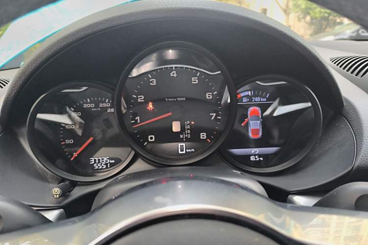 Used Porsche 718 2016 Cayman 2.0T