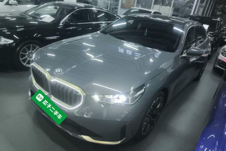 Used BMW 5 Series 2024 530Li Luxury Package Premium Edition
