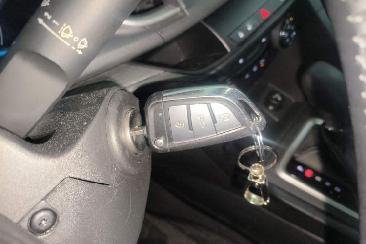 Used Buick Excelle GX 2018 18T Automatic Elite Model
