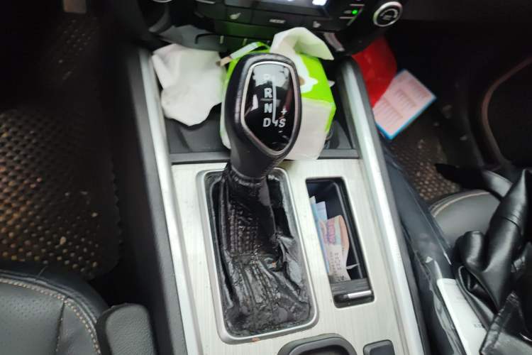 Used Geely Auto Vision X6 2016 1.3T CVT Flagship Model