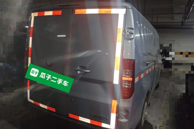 Used Wuling Yangguang 2024 300km Comfort Version with Sealed Windows 60kW