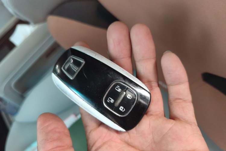 Used Luxgen Great 7 MPV 2016 2.0T Luxury Model
