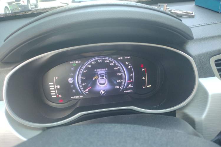 Used Geely Auto Emgrand X7 Sport 2020 1.8TD DCT Two-Wheel Drive Smart Connect 4G-Enabled Version
