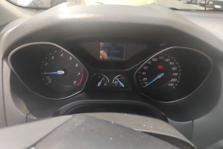 Used Ford Focus 2012 Sedan 1.6L Automatic Fashion Edition
