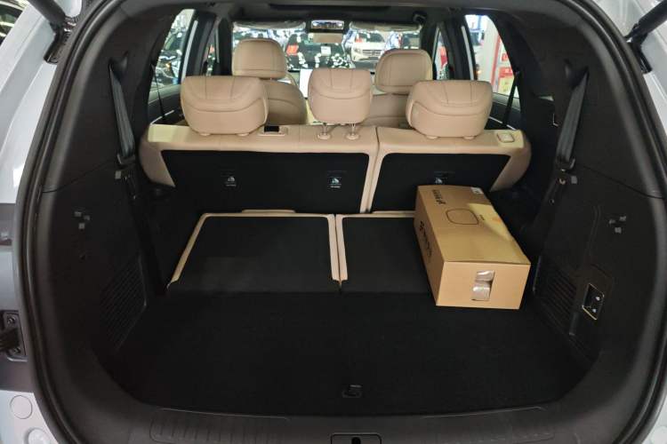 Used JETOUR Shanhai L7 Plus 2025 Model 220km Flagship 7-seater
