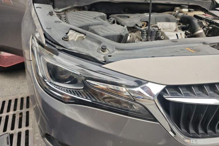 Used Buick GL6 2018 18T 6-Seater Luxury Model