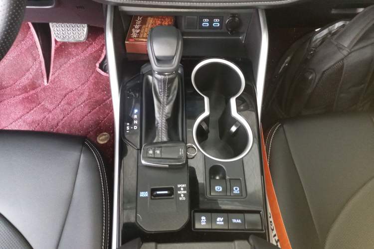 Used Toyota Crown Kluger 2021 2.5L HEV Four-Wheel Drive Elite Edition Gear Lever