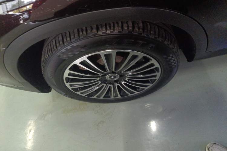 Used Mercedes-Benz GLC 2019 GLC 260 L 4MATIC Dynamic Model Right Rear Wheel Hub