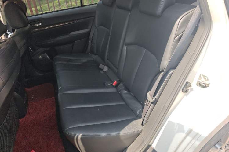 Used Subaru Outback 2013 2.5i Luxury Edition
