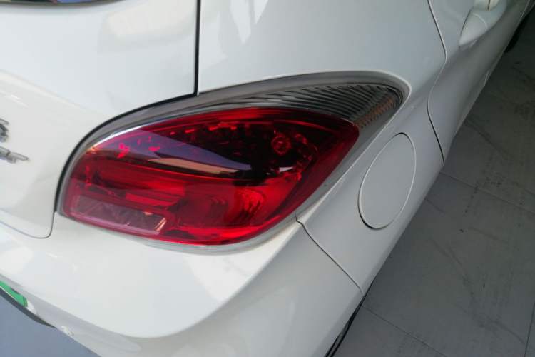 Used CHANGAN OSHAN Benni E-Star 2021 National Edition Xin Yue Version Lithium Iron Phosphate (31.86 kWh) Right Rear Taillight