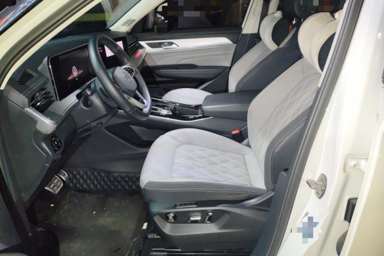 Used Volkswagen Tavendor 2023 380TSI Four-Wheel Drive R-Line First Edition Left Front Seat