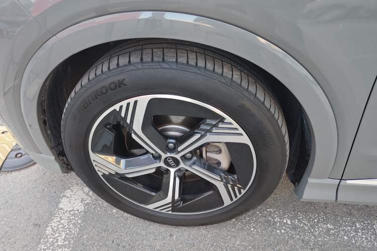 Used Audi Q4 e-tron 2022 40 e-tron Boundary Edition
