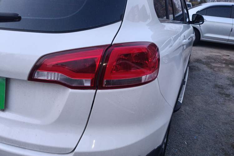 Used Zotye Domy X5 2015 1.5T CVT Landlord Edition China V Standard Exterior 3