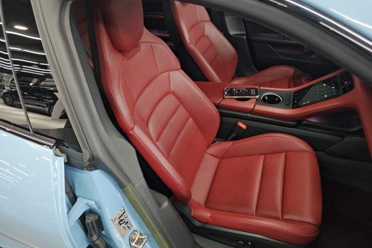 Used Porsche Taycan 2022-Year Updated Taycan