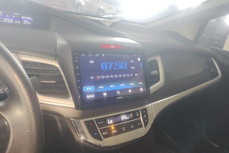 Used Honda Jade 2017 1.8L Automatic Classic Edition 5 seats
