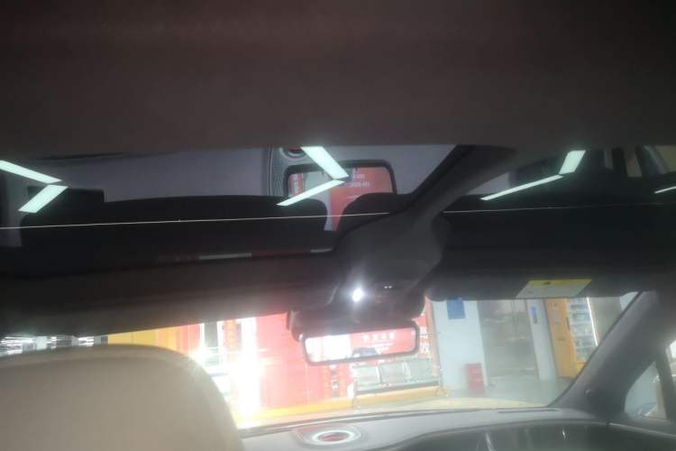 Used Avatr 11 2024 700 Three-Laser Four-Wheel Drive Recommended Version
