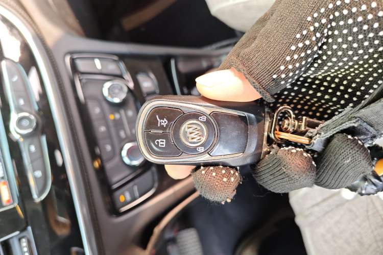 Used Buick Encore 2018 18T Automatic Two-Wheel Drive Urban Leading Model
