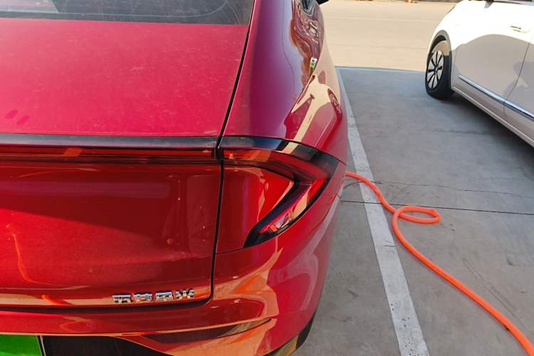 Used Wuling Xingguang 2024 Co-Creation Edition 510 Advanced Model