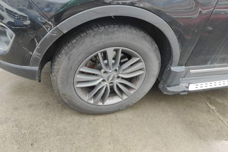 Used Chery Tiggo 5 2015 2.0L CVT Jiayue Edition Left Front Wheel Hub