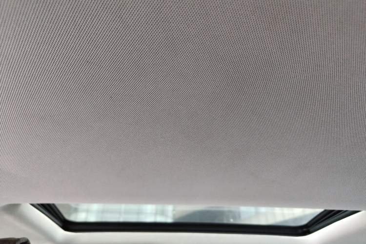 Used Chevrolet Malibu 2016 2.4L Automatic Luxury Edition Headliner