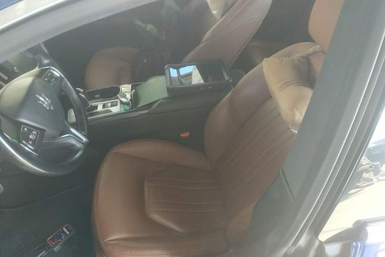 Used Maserati Ghibli 2014 3.0T Standard Edition
