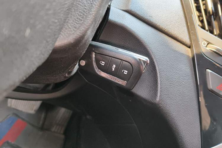 Used Hyundai Sonata 2013 2.0L Automatic Leading Edition