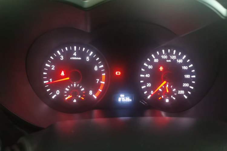 Used Haima Fumei 2014 M5 1.6L Manual Standard Model
