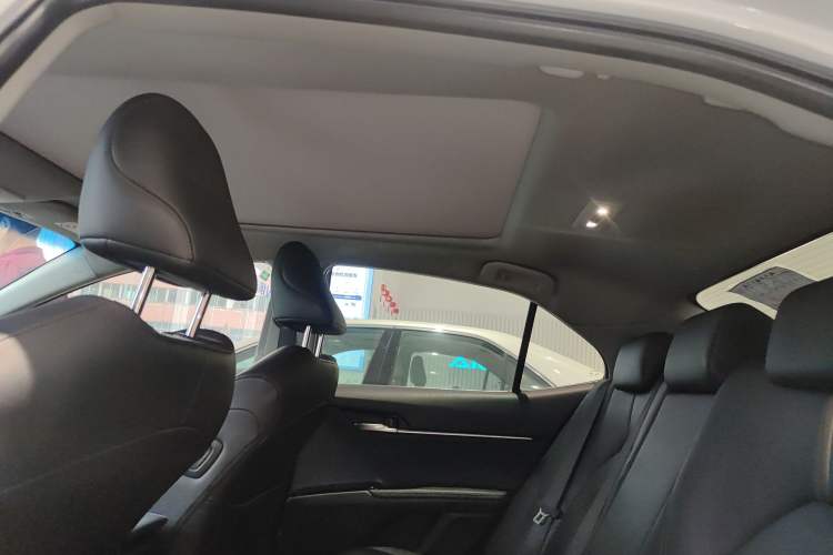 Used Toyota Camry 2021 Dual-Motor 2.5HG Luxury Edition Headliner