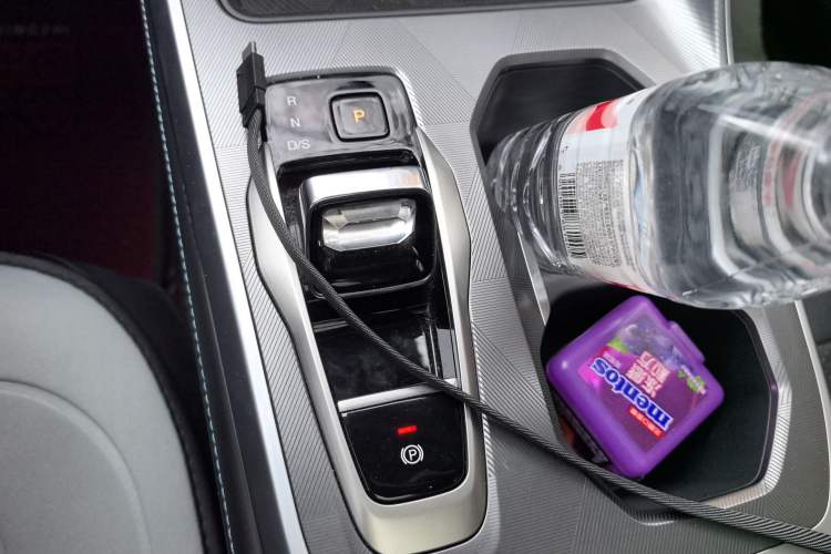 Used GAC Trumpchi GS3 2023 Shadow Speed 270T Enjoyment Edition Gear Lever