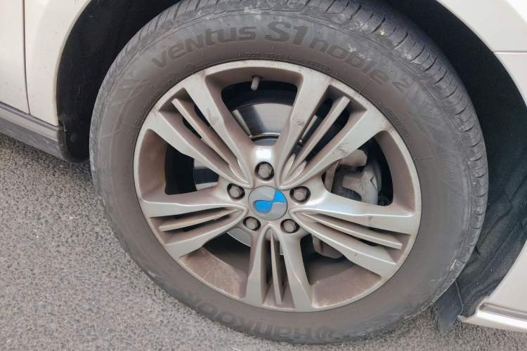 Used Denza Denza 2014 Stylish Edition
