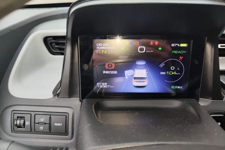 Used Wuling Hongguang MINIEV 2021 Macaron Fashion Model Lithium Iron Phosphate