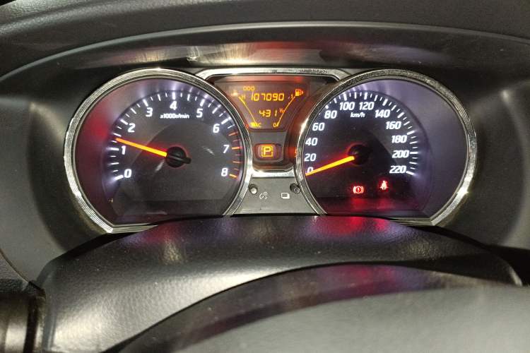 Used Nissan Livina 2013 Jinrui 1.6XL CVT Comfort Edition