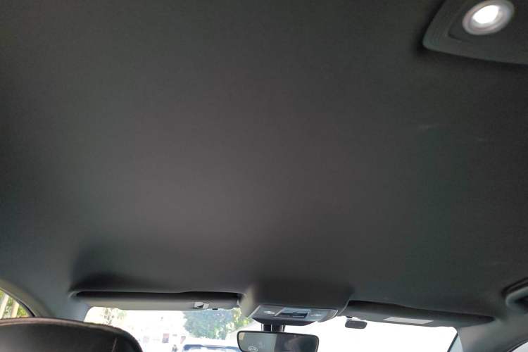 Used BYD Song Pro New Energy 2024 HONOR Edition DM-i 71KM Navigation Model
