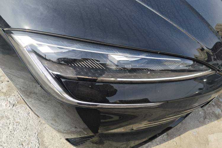 Used BYD Seal 2024 HONOR Edition DM-i 1.5L 121km Prestige Model Right Front Headlight