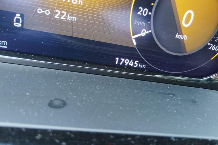 Used Volkswagen Viloran 2024 380TSI Premium Edition
