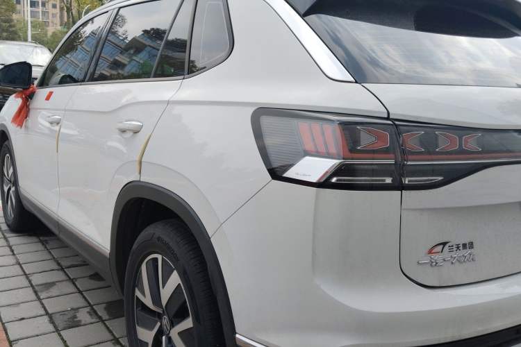 Used Volkswagen Tayron 2024 330TSI Two-Wheel Drive Luxury Plus Advanced Version