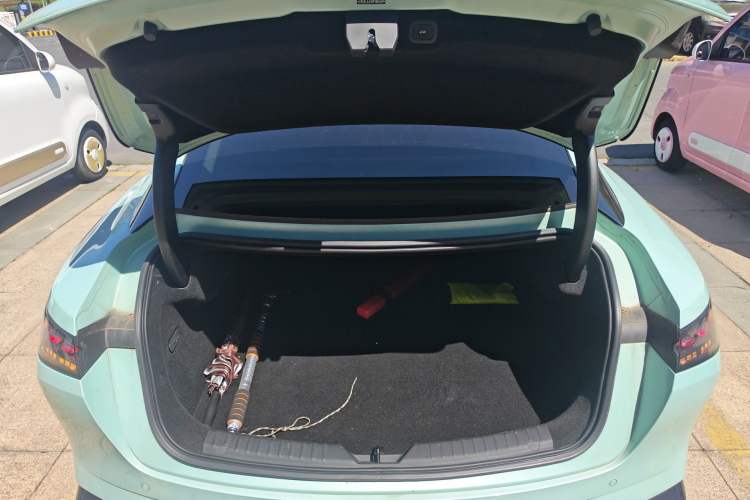 Used Hyptec GT 2023 560 Rear-Drive Seven-Wing Edition Trunk