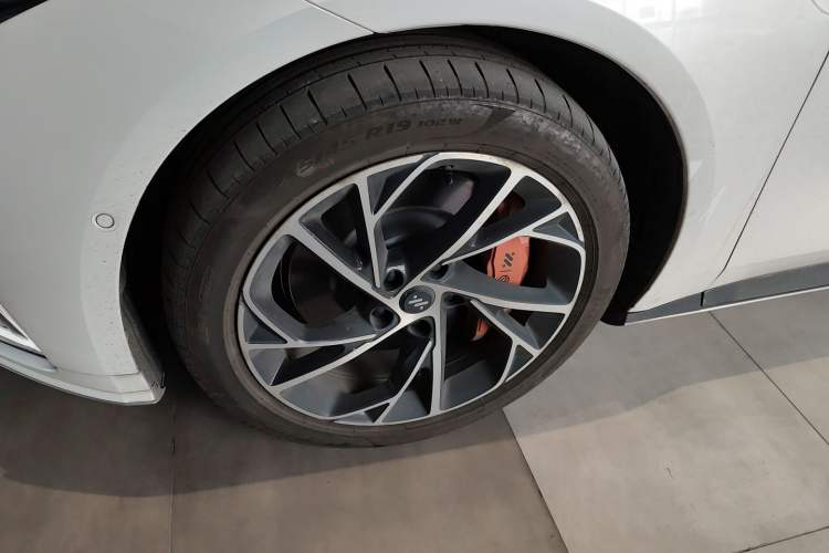 Used IM L7 2022 Dynamic Model