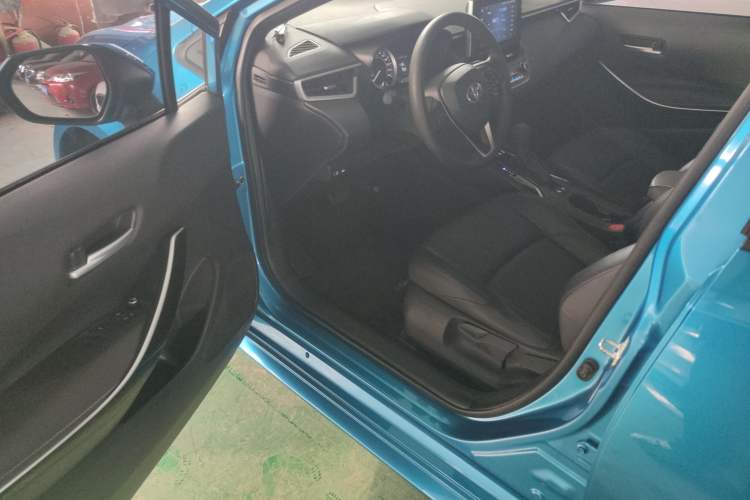 Used Toyota Levin 2022 185T CVT Luxury Edition
