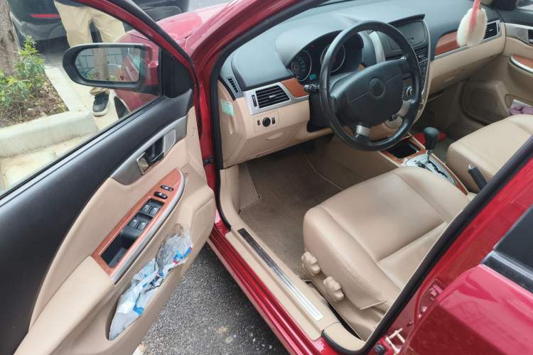 Used Buick Excelle 2011 1.6 LE-AT
