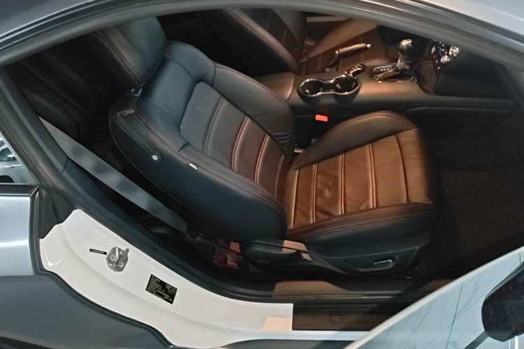 Used Ford Mustang 2016 2.3T Automatic Middle East Version