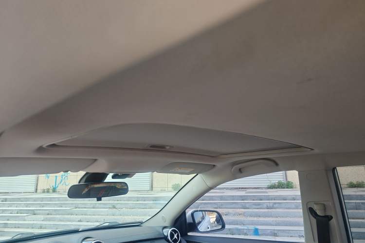 Used Soueast DX3 2018 1.5T CVT Luxury Model Headliner