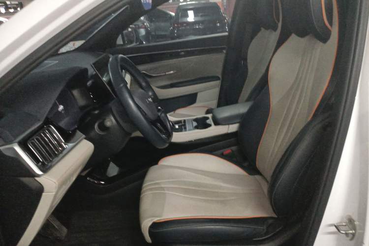 Used BYD Song PLUS New Energy 2024 Honor Edition EV 520km Premium Model
