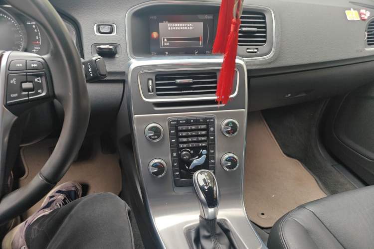 Used Volvo S60 2019 S60L T5 Smart Range Edition
