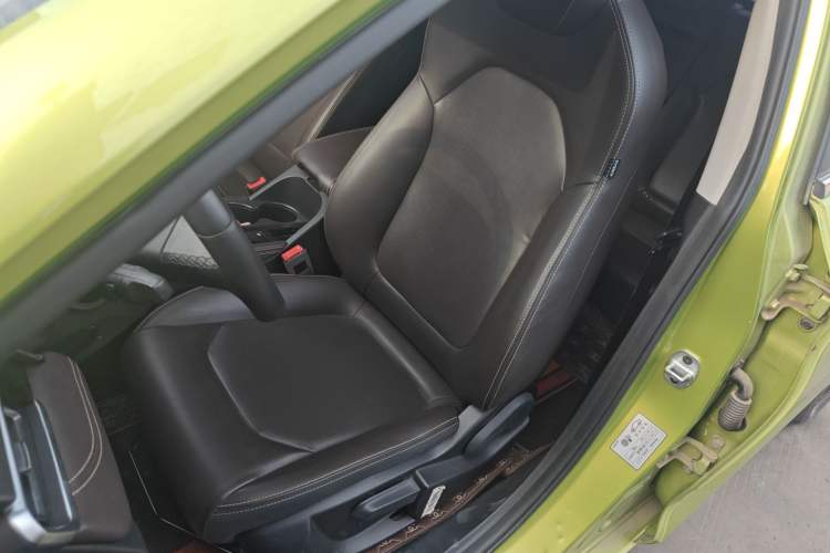 Used JAC Group J7 2020 1.5T CVT Superior Trim Left Front Seat