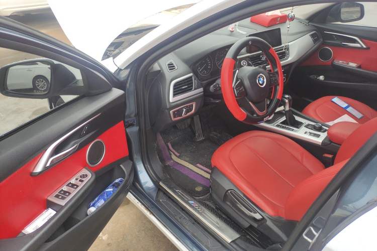 Used BMW 1 Series 2017 118i Fashion Model
