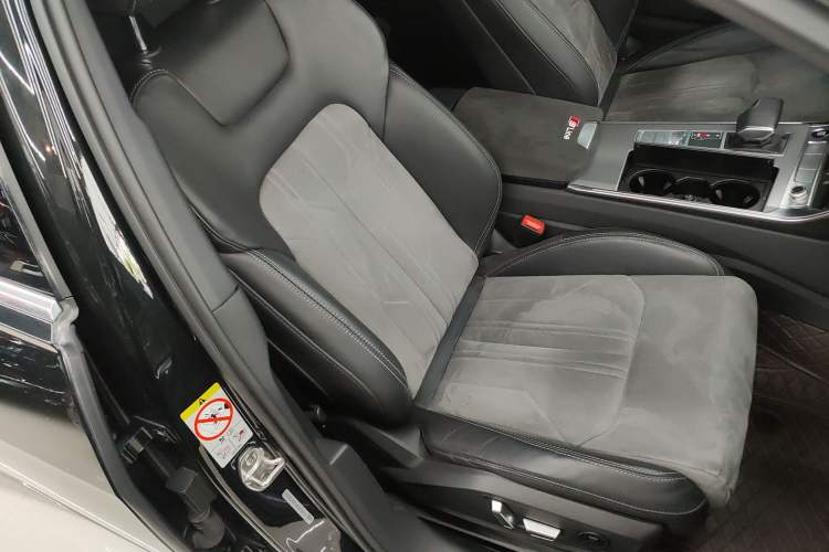 Used Audi A6L 2023 45 TFSI Prestige Dynamic Edition Right Front Seat
