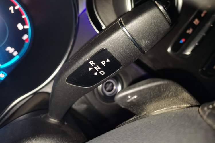 Used Mercedes-Benz GLC Coupe 2023 GLC 300 4MATIC Coupe SUV
